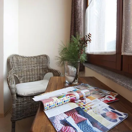 普利纳思公寓酒店 *