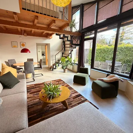 普利纳思公寓酒店 *